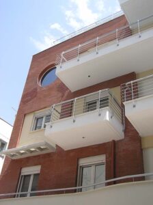λεπτομερεια οψης οικοδομης